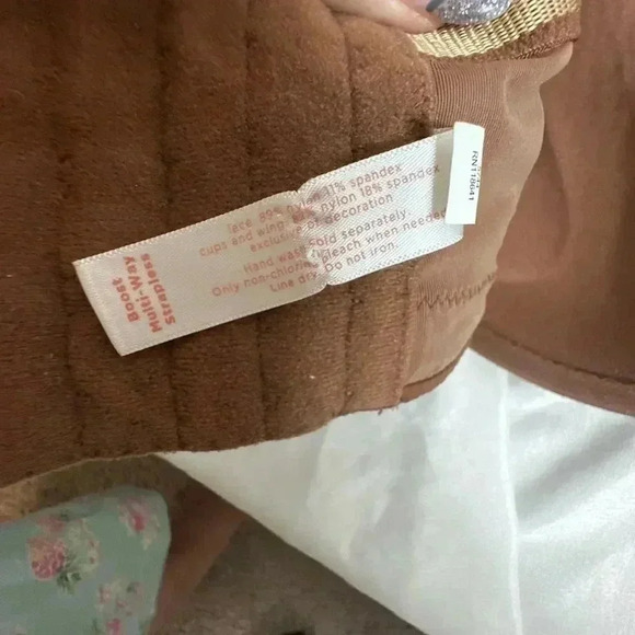 Cacique chocolate brown boost multi way strapless bra size 44E (DD) - Picture 9 of 13